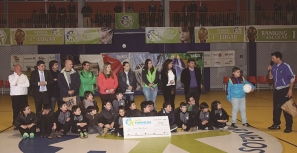 Evento solidário rendeu mais de 5 mil euros para ajudar criança com cancro