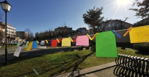 Fafenses 'penduraram' mensagens de amor no centro da cidade
