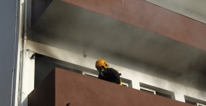 Incêndio num apartamento da Rua Montenegro
