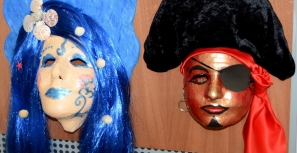 Biblioteca mostra trabalhos de carnaval