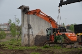 Muros de betão e ‘Casa dos pássaros’ serão demolidos