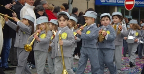 Crianças brincaram ao Carnaval na cidade