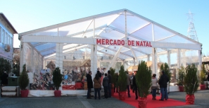 Expositores satisfeitos com ‘Mercado de Natal’