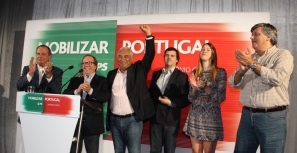António Costa colhe apoios em Fafe