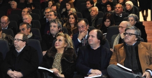 Obra biográfica de Manoel Cardoso debaixo de fogo