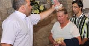 Hoje é dia de ir à Senhora das Neves