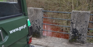 Rio Ferro correu uma semana “enferrujado”
